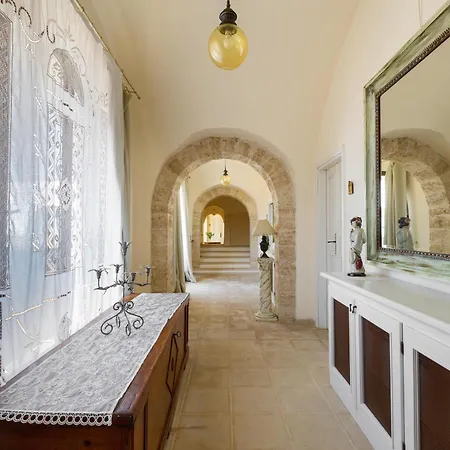 Hotel Masseria Cucuruzza Boutique 4*
