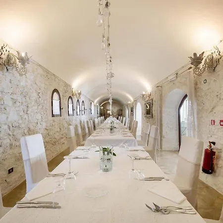 Masseria Cucuruzza Boutique Hotel Felline