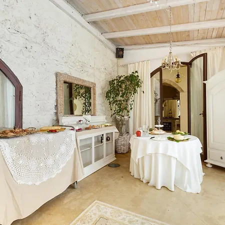 Masseria Cucuruzza Boutique 4*