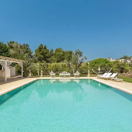 Masseria Cucuruzza Boutique Hotel Felline