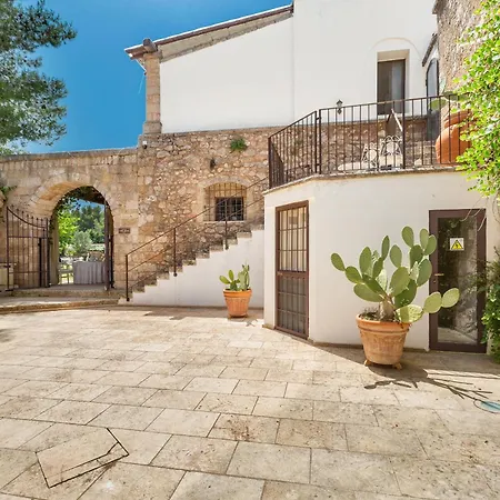 Masseria Cucuruzza Boutique Felline