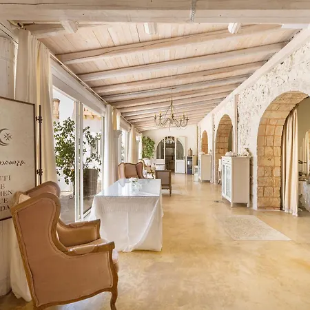 Masseria Cucuruzza Boutique Hotel 4*