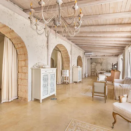 Masseria Cucuruzza Boutique Felline
